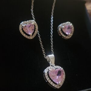 Ariana Grande Style Heart-Shaped Pink Ski Crystal Pandant & Earring Set
